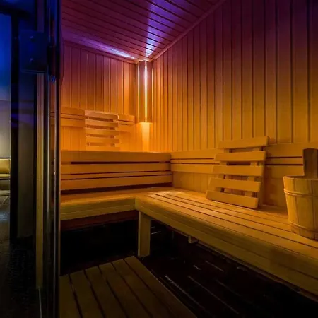 Villa Cozy Location Chalet With Jacuzzi Tignes