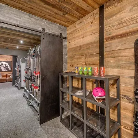 Cozy Location Chalet With Jacuzzi