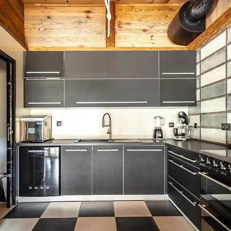 Cozy Location Chalet With Jacuzzi Villa Tignes